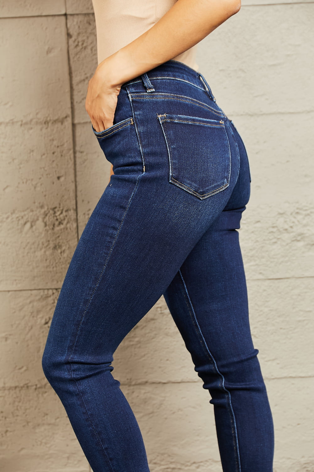 BAYEAS Mid Rise Slim Jeans - nailedmoms