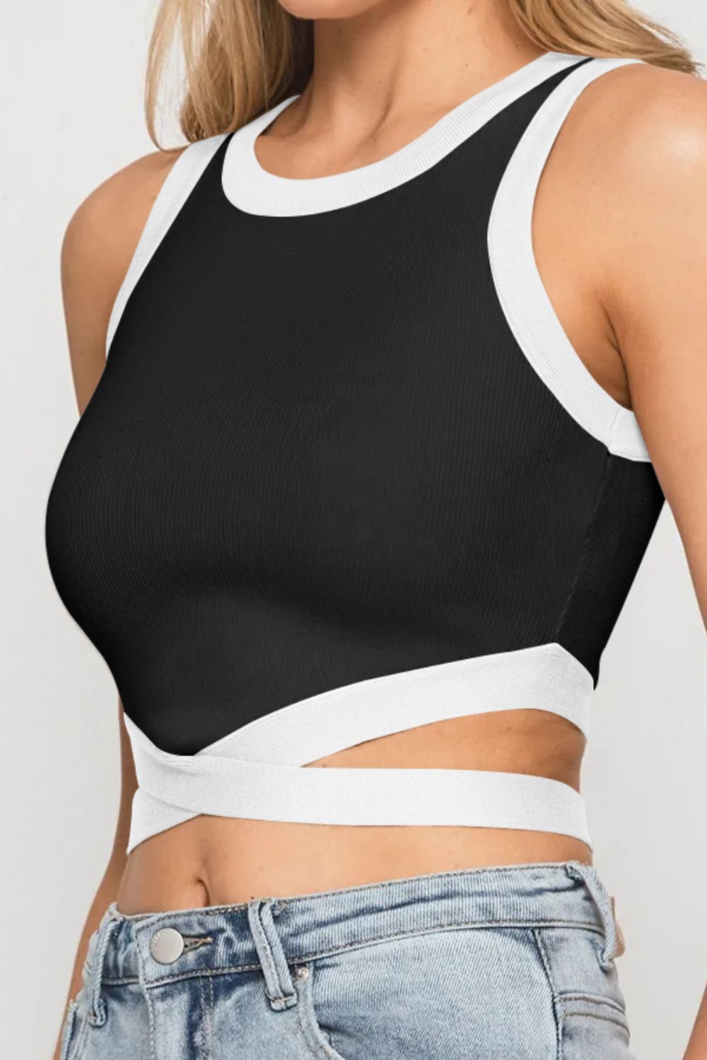 Contrast Tie Back Round Neck Tank - nailedmoms