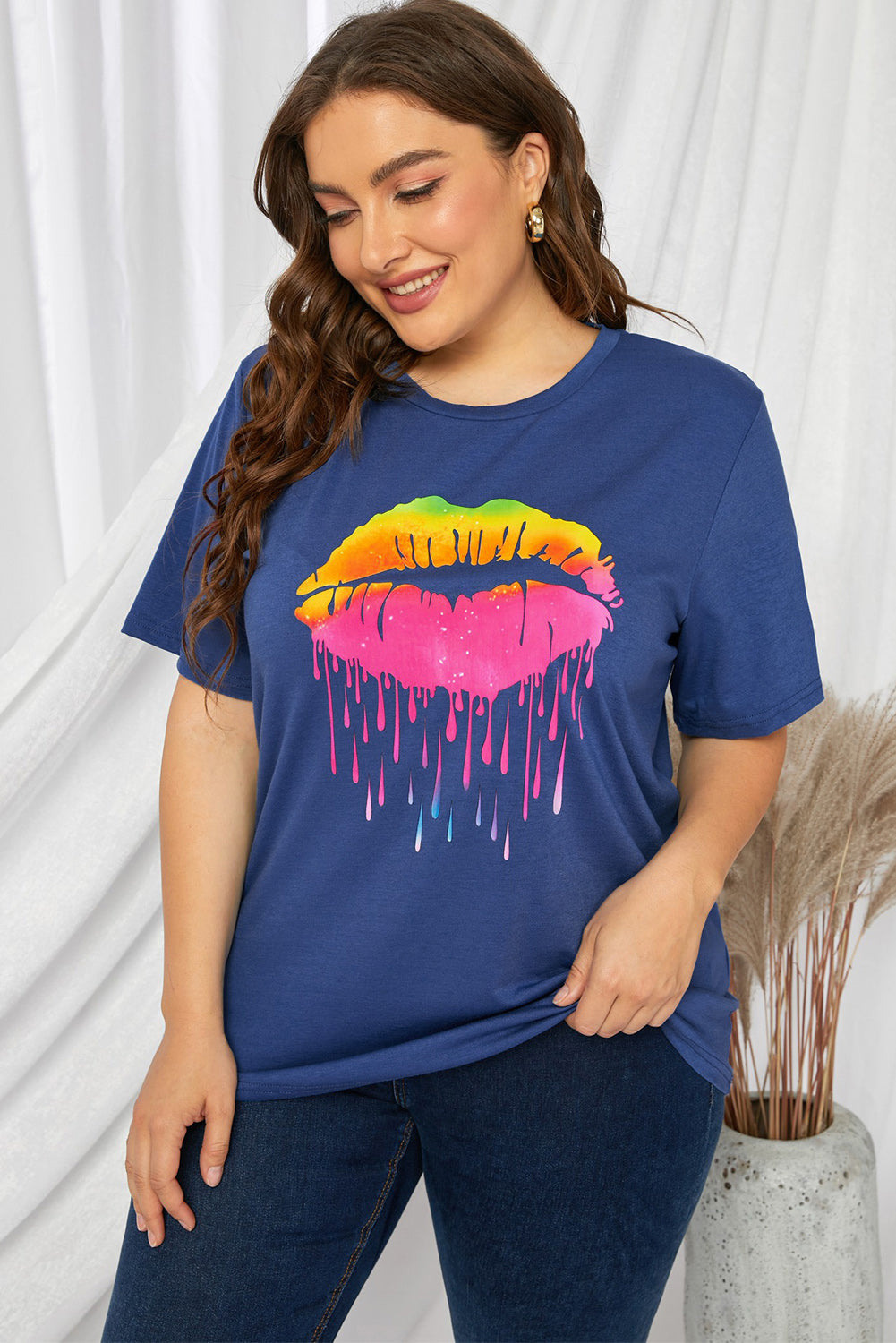 Plus Size Lip Graphic Tee Shirt - nailedmoms