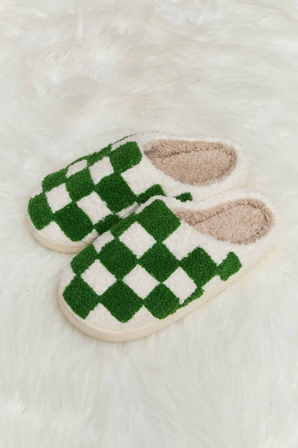 Melody Checkered Print Plush Slide Slippers - nailedmoms