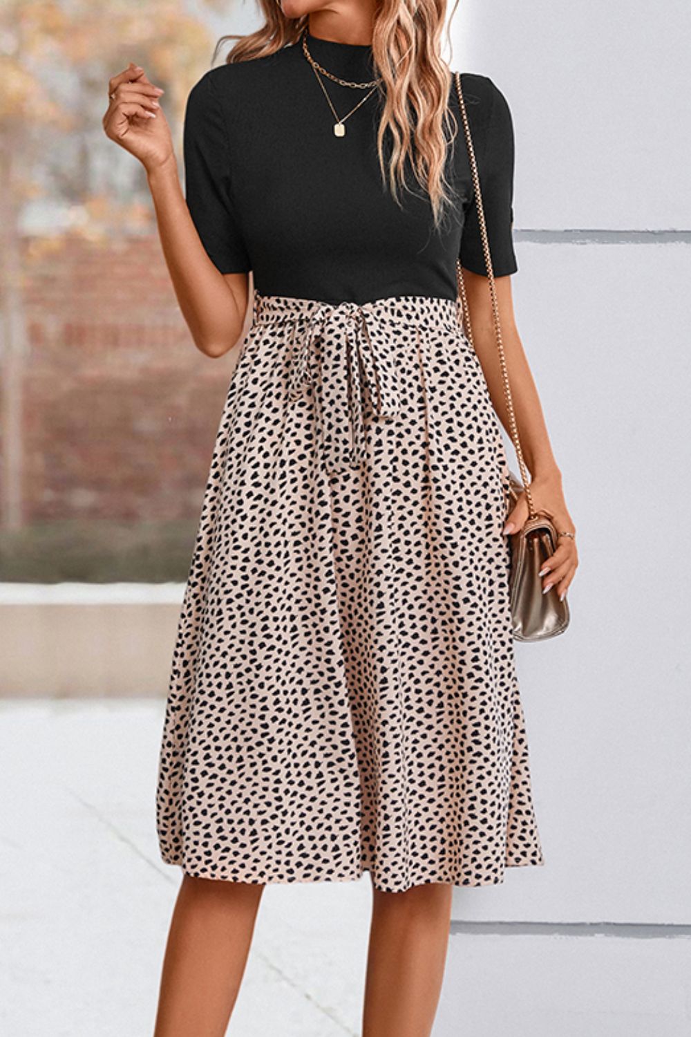 Printed Short Sleeve Belted Dress - nailedmoms