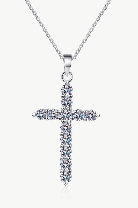 Moissanite Cross Pendant Chain Necklace - nailedmoms
