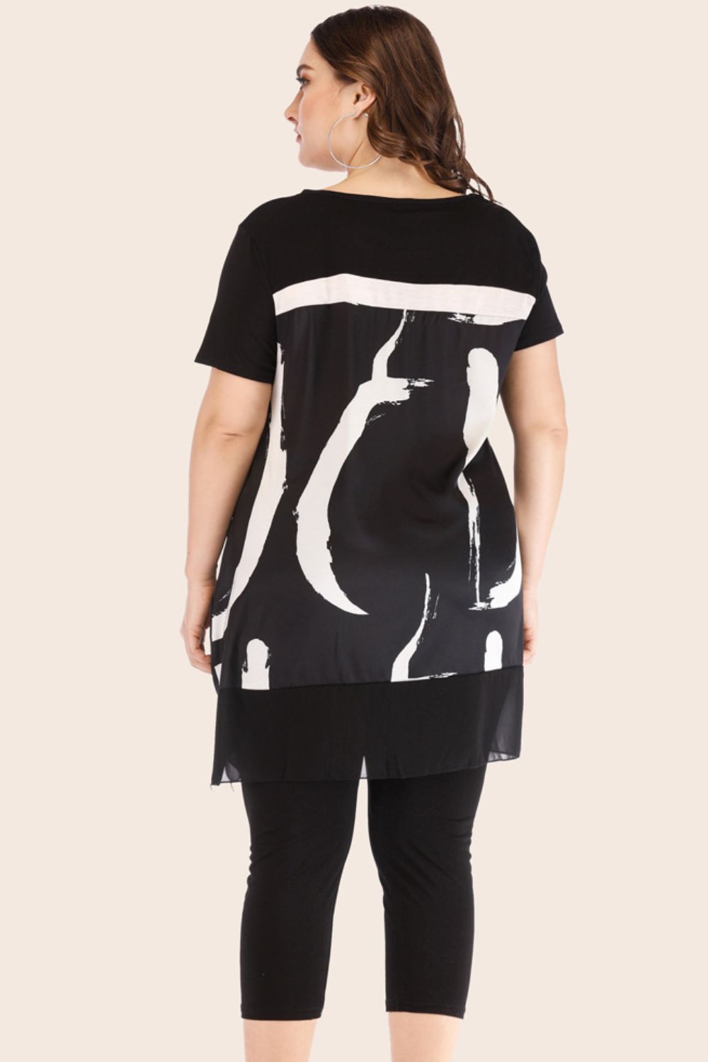 Plus Size Contrast Spliced Mesh T-Shirt and Cropped Leggings Set - nailedmoms