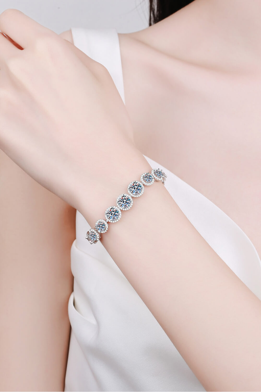 925 Sterling Silver 10.4 Carat Moissanite Bracelet - nailedmoms