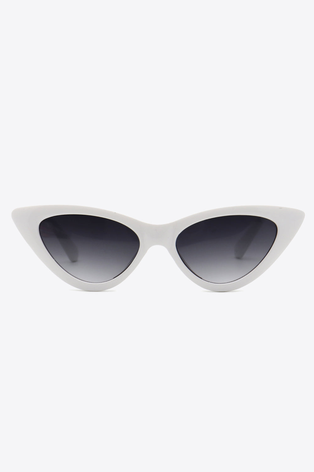 Chain Detail Cat-Eye Sunglasses - nailedmoms
