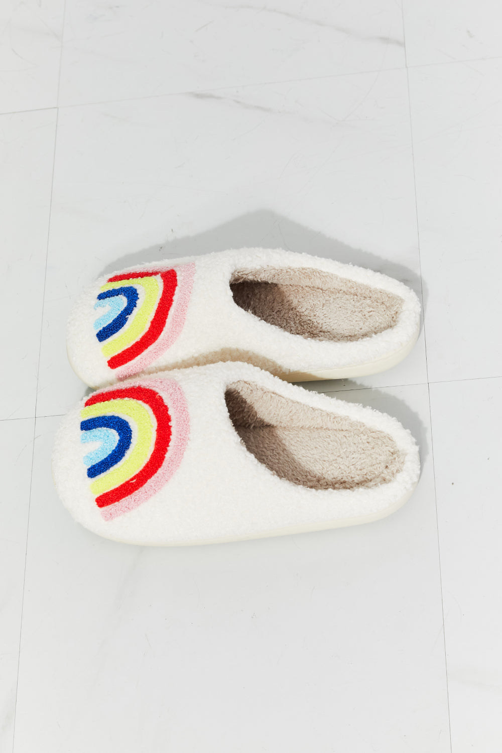 MMShoes Rainbow Plush Slipper - nailedmoms