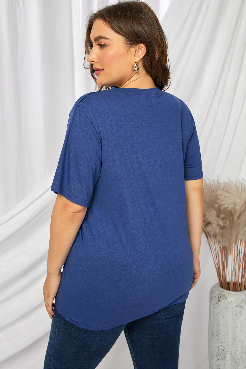 Plus Size Lip Graphic Tee Shirt - nailedmoms