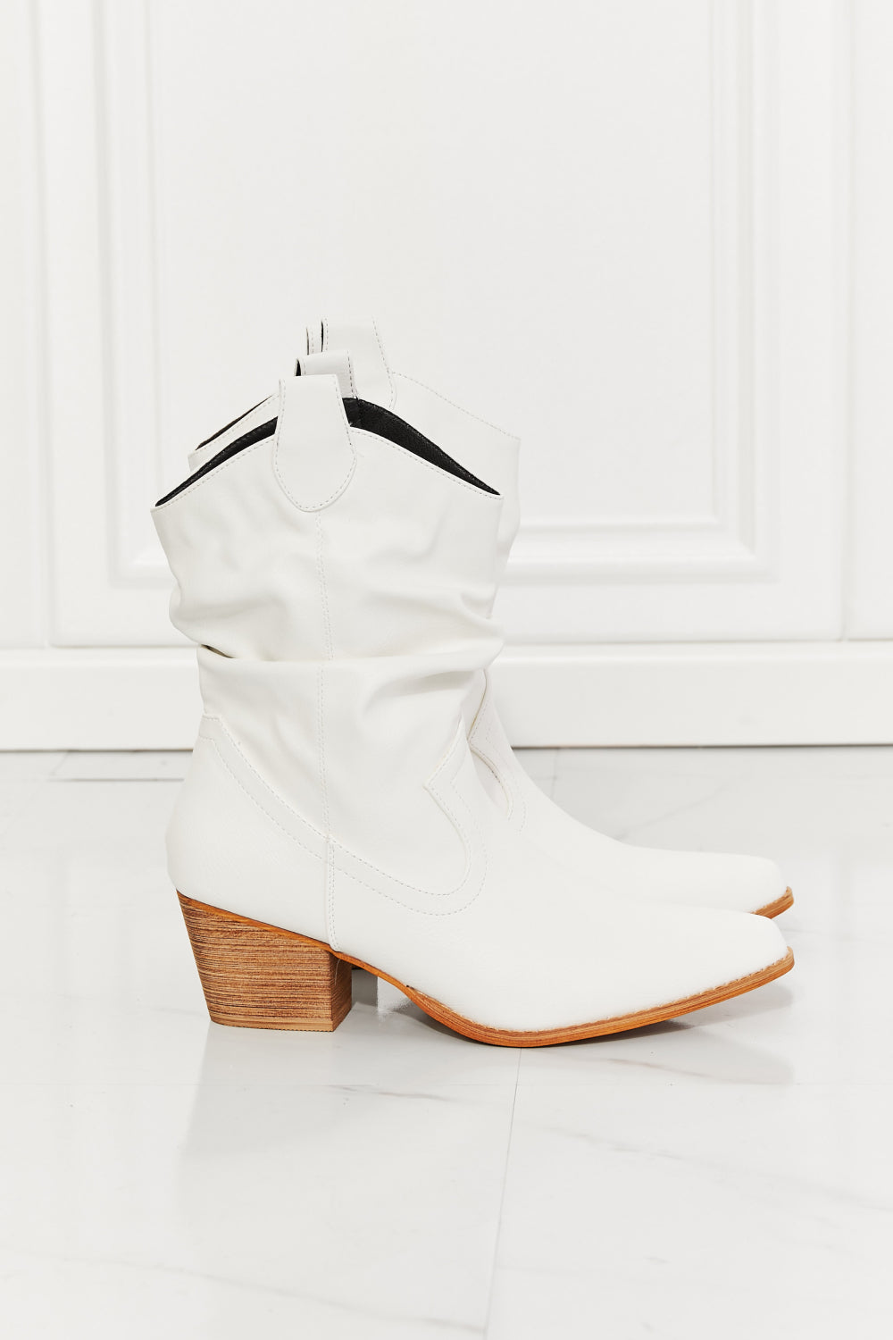 MMShoes Better in Texas Scrunch Cowboy Boots in White - nailedmoms