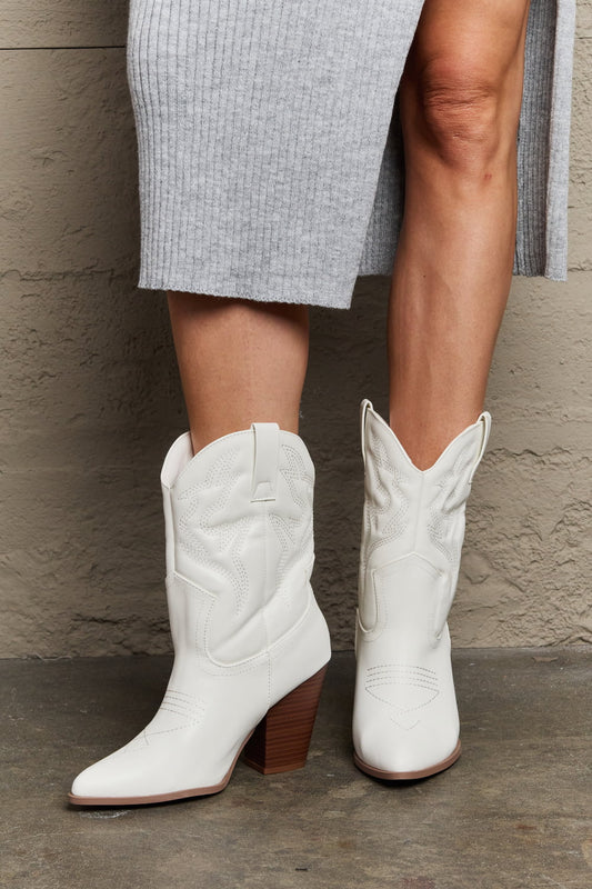 Legend Footwear Bella Cowboy Boots - nailedmoms
