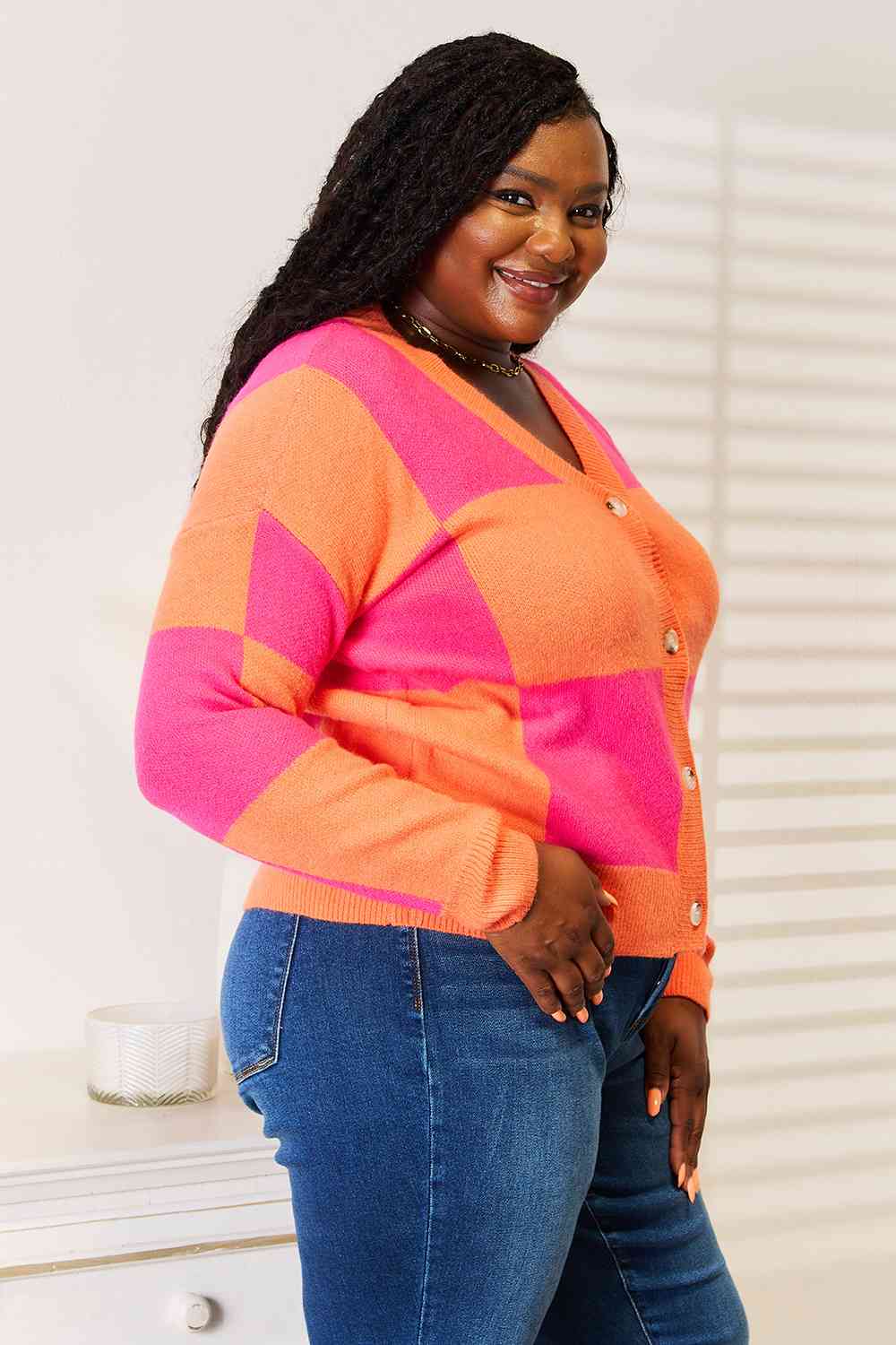 Woven Right Checkered V-Neck Dropped Shoulder Cardigan - nailedmoms