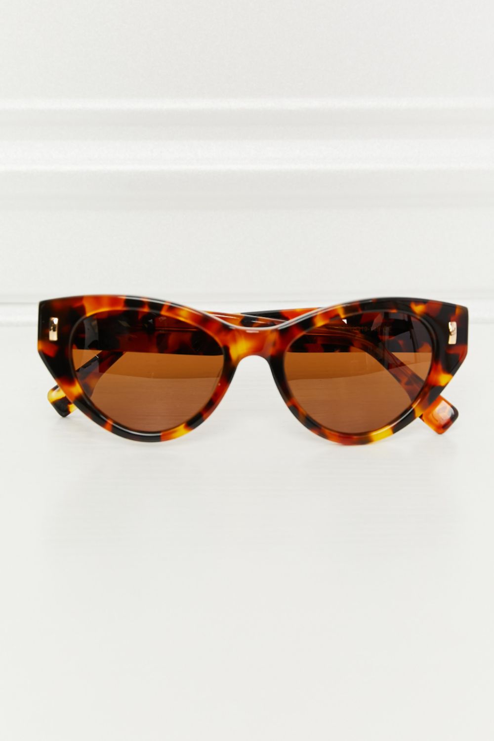Tortoiseshell Acetate Frame Sunglasses - nailedmoms