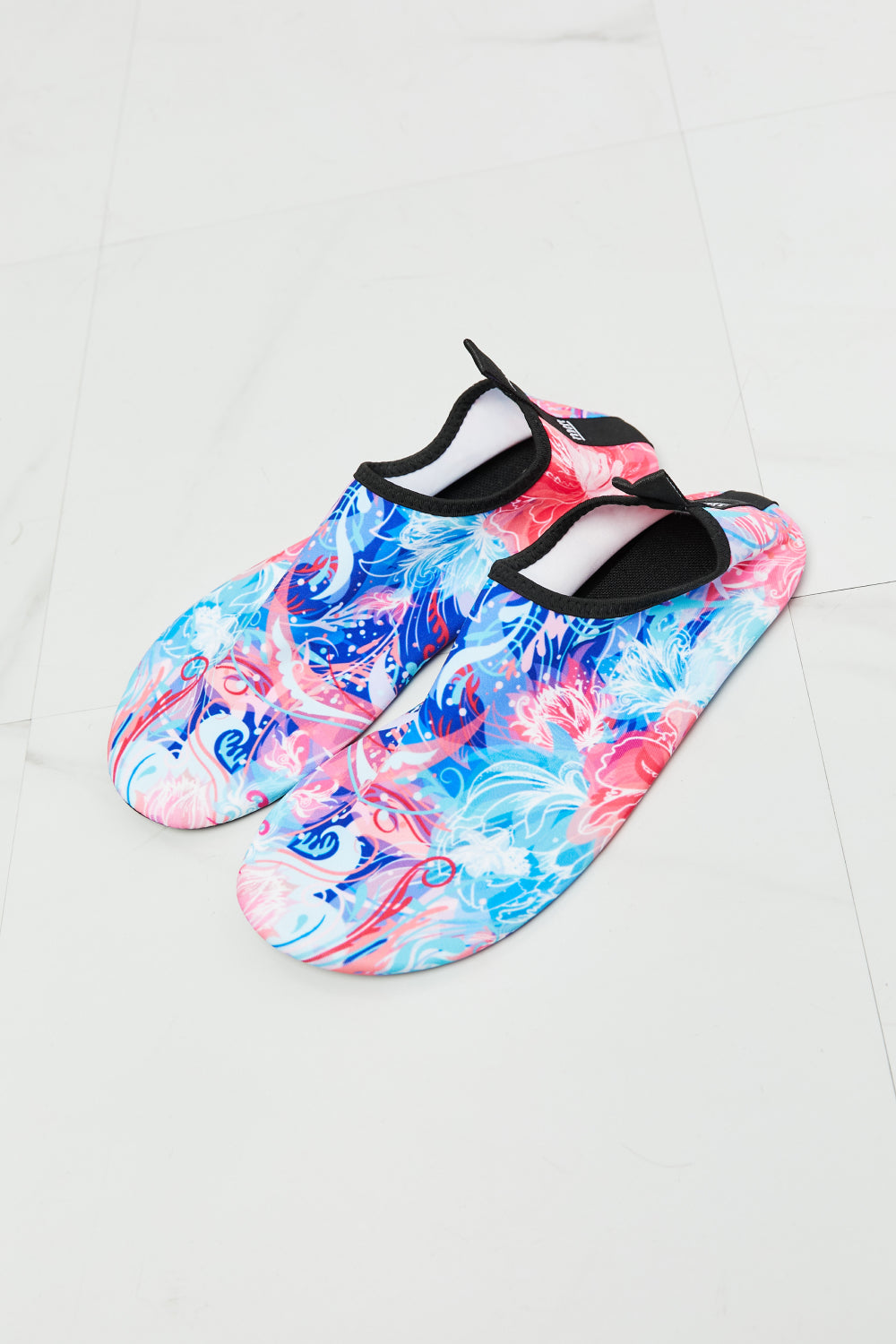 MMshoes On The Shore Water Shoes in Pink and Sky Blue - nailedmoms