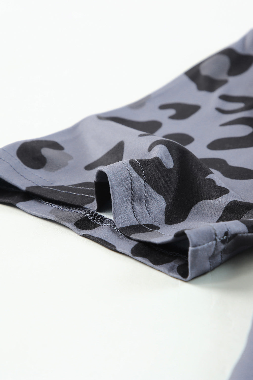 Leopard V-Neck Tee Shirt - nailedmoms