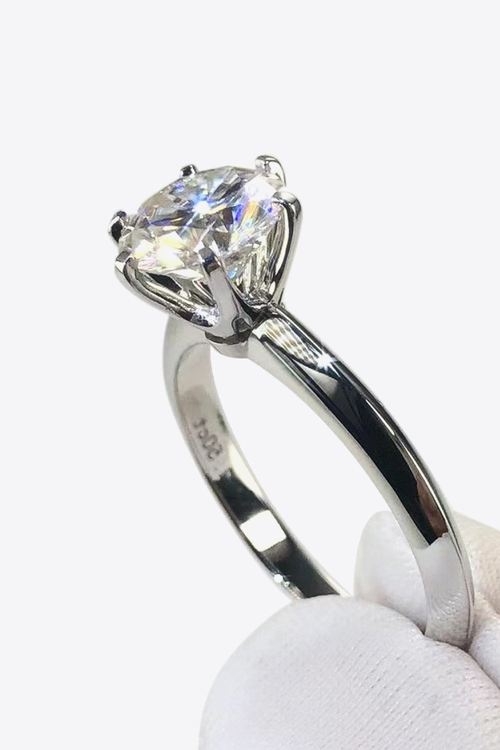 925 Sterling Silver 3 Carat Moissanite 6-Prong Ring - nailedmoms