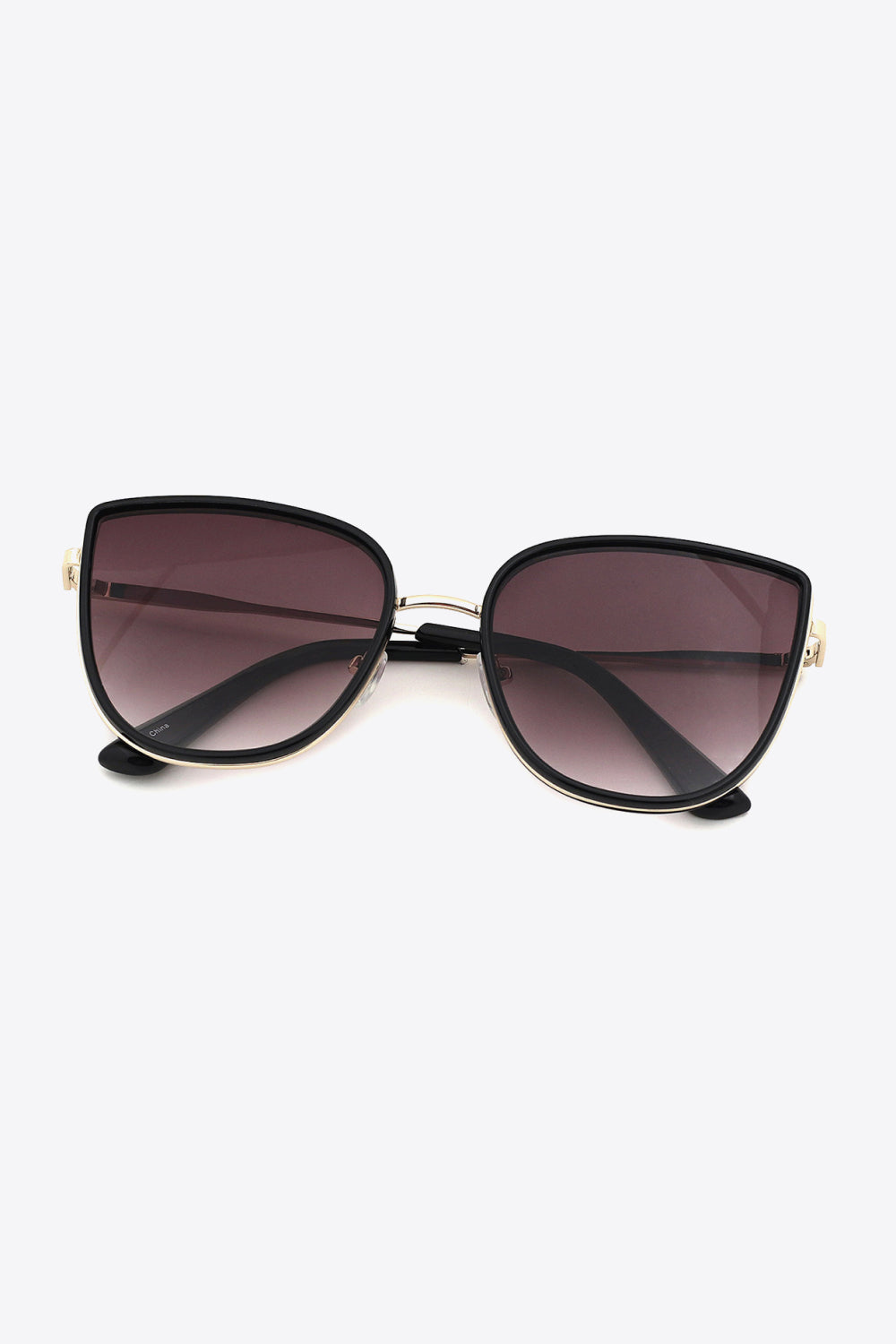 Full Rim Metal-Plastic Hybrid Frame Sunglasses - nailedmoms