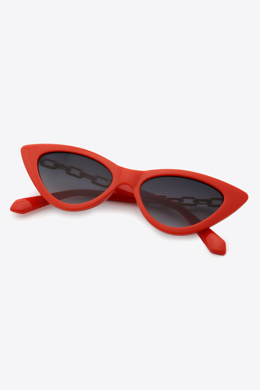 Chain Detail Cat-Eye Sunglasses - nailedmoms