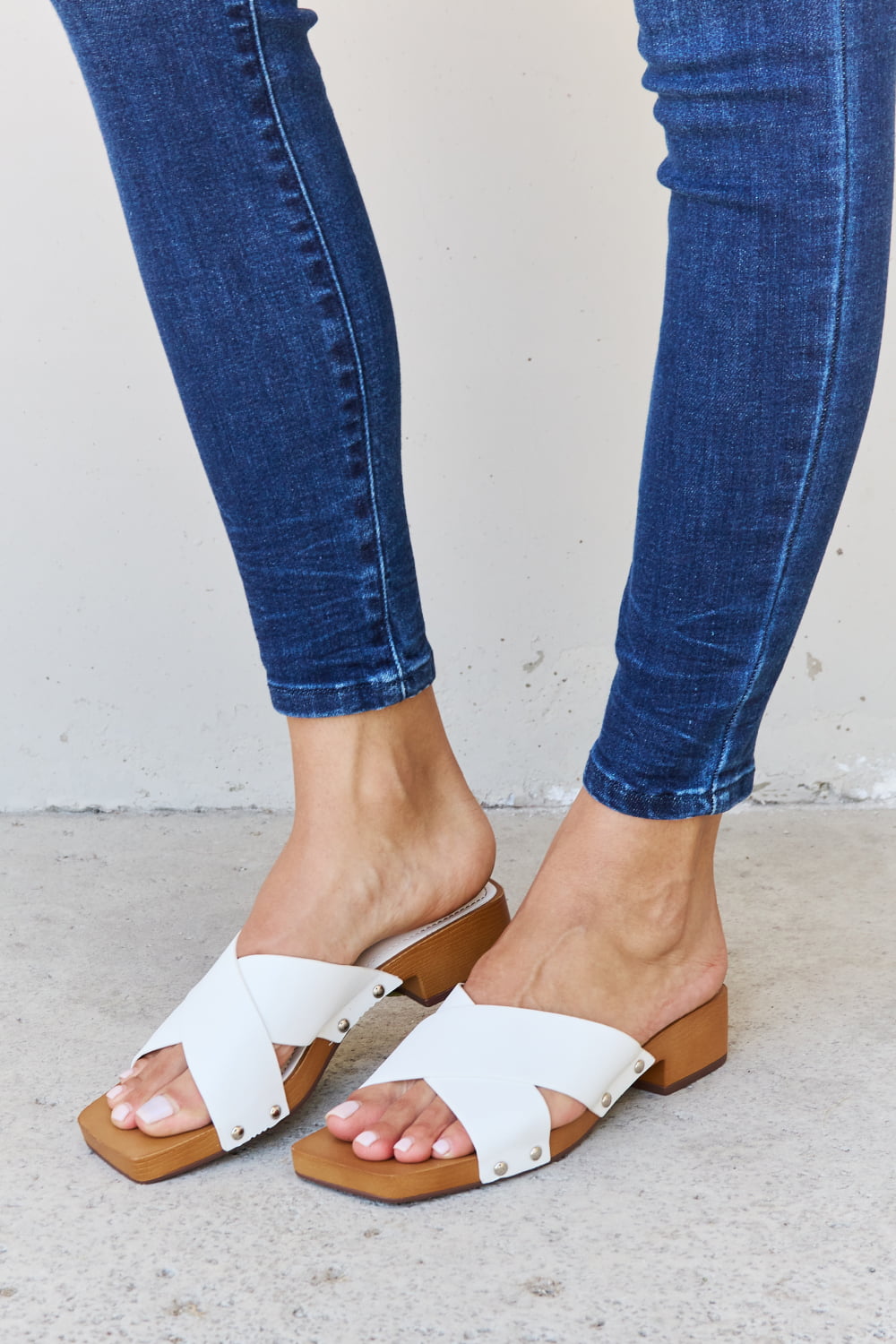 Weeboo Step Into Summer Criss Cross Wooden Clog Mule in White - nailedmoms