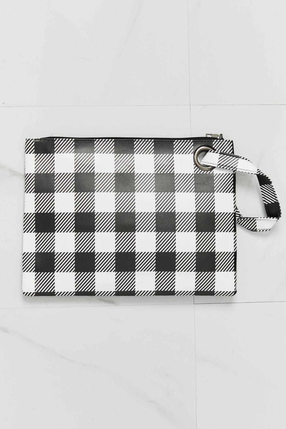 Make It Your Own Printed Wristlet - nailedmoms