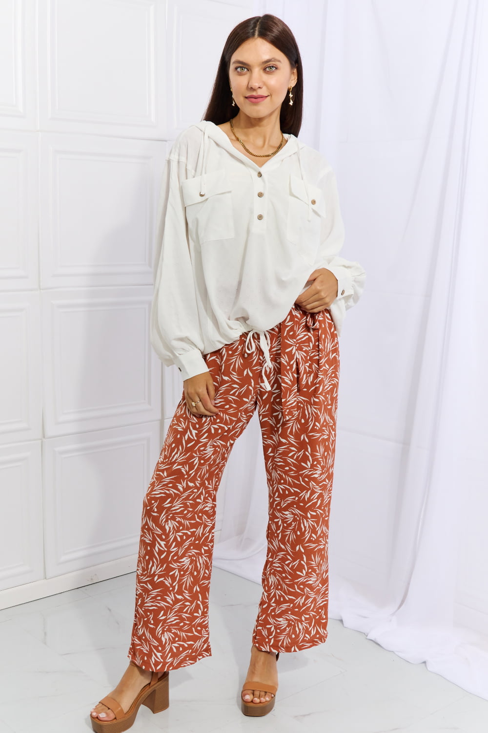 Heimish Right Angle Full Size Geometric Printed Pants in Red Orange - nailedmoms