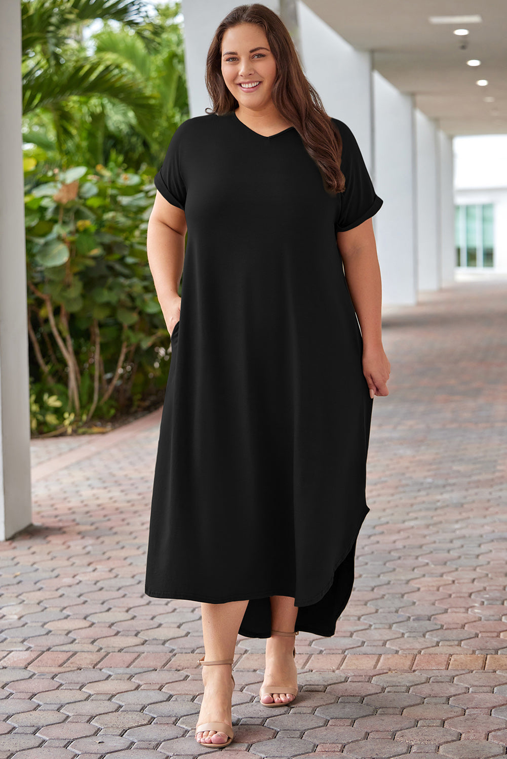 Plus Size V-Neck Short Sleeve Maxi Dress - nailedmoms