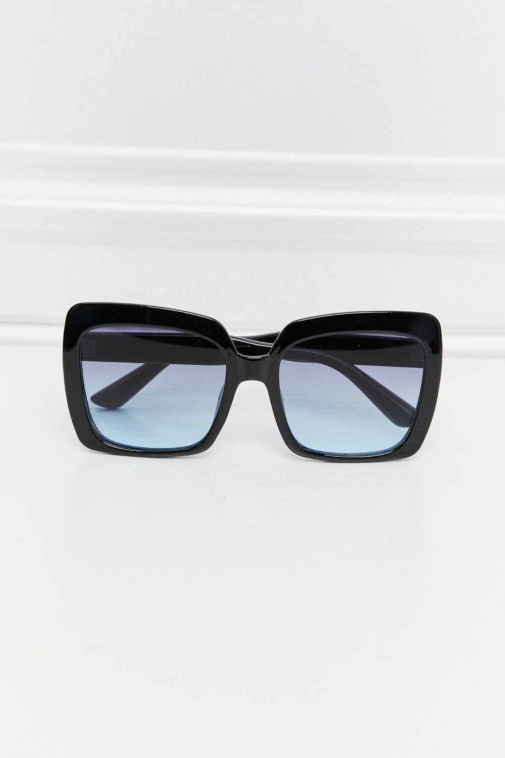 Square Full Rim Sunglasses - nailedmoms
