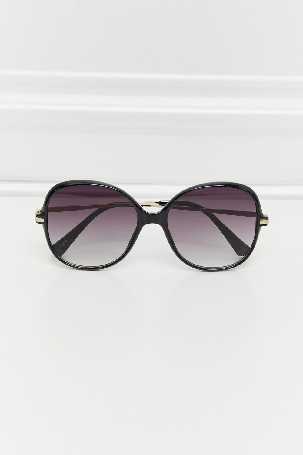 Metal-Plastic Hybrid Full Rim Sunglasses - nailedmoms