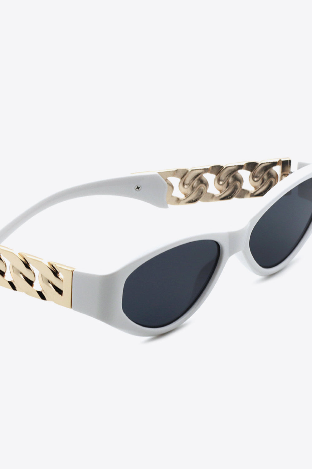 Chain Detail Temple Cat Eye Sunglasses - nailedmoms