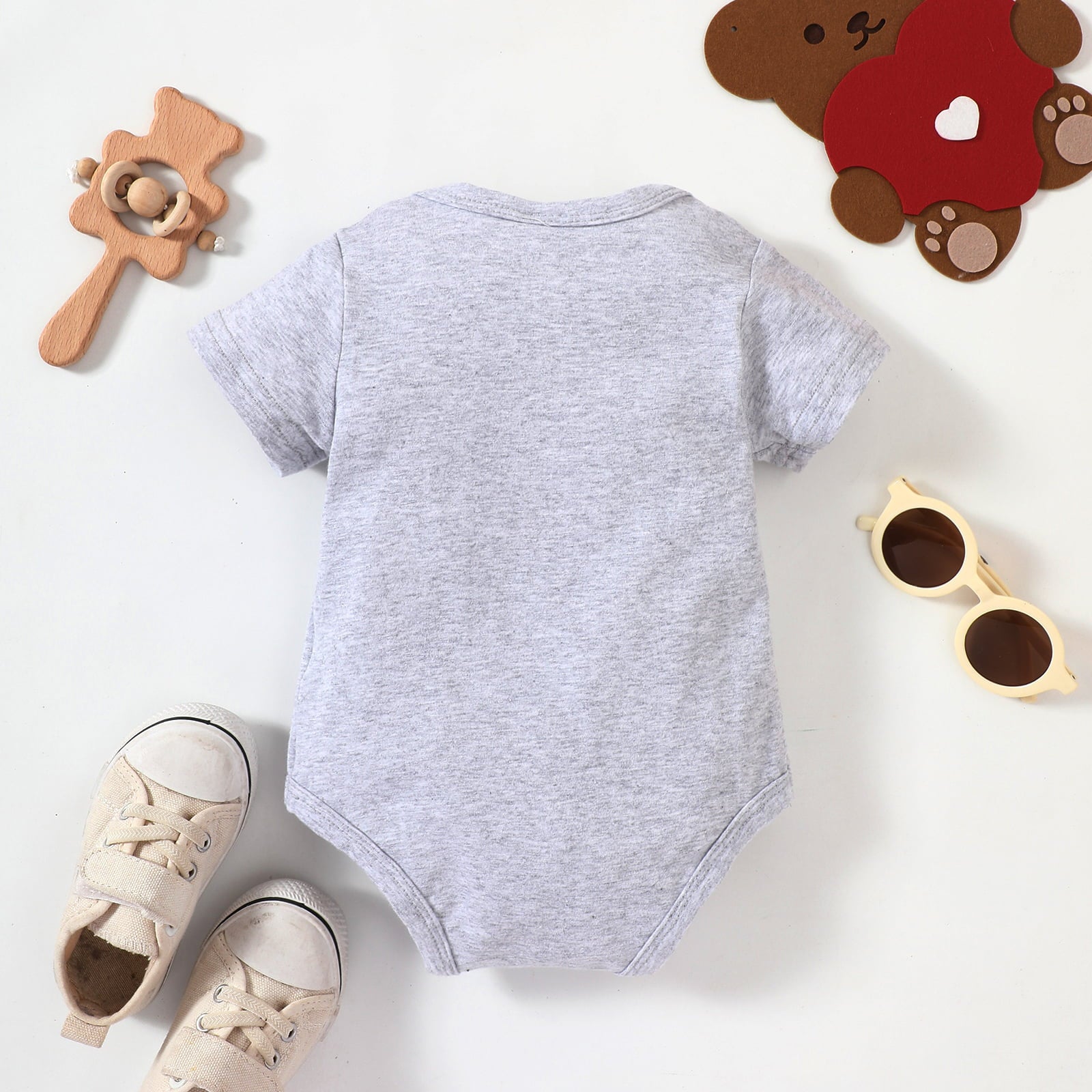 Baby Bear Graphic Short Sleeve Bodysuit - nailedmoms