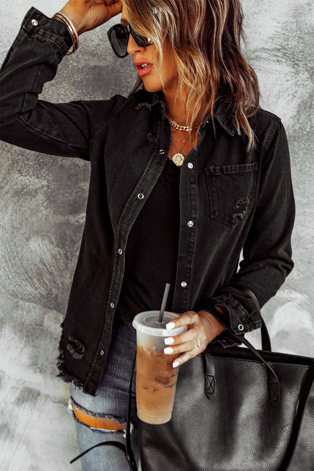 Distressed Snap Down Denim Jacket - nailedmoms