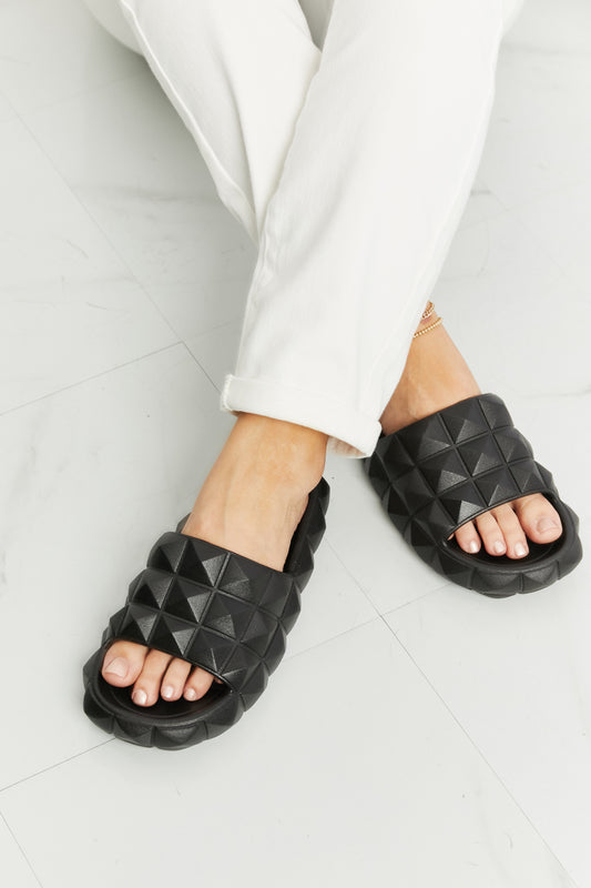 Legend Let's Chill 3D Stud Slide Sandal - nailedmoms