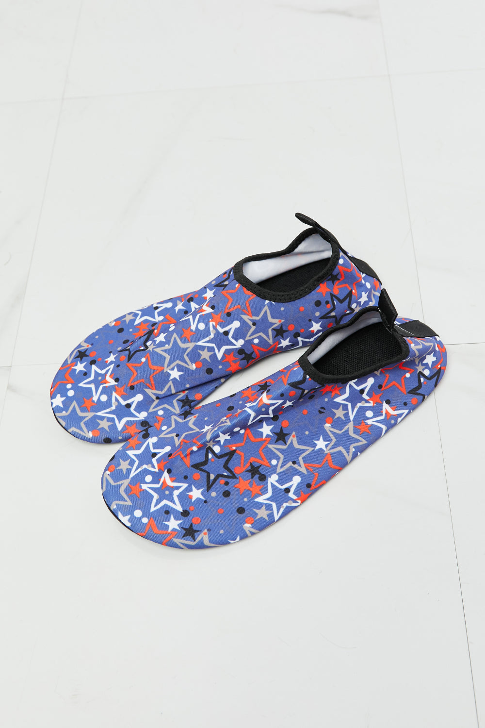 MMshoes On The Shore Water Shoes in Navy - nailedmoms