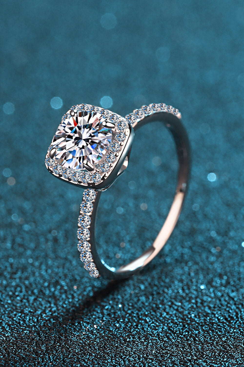 Square Moissanite Ring - nailedmoms