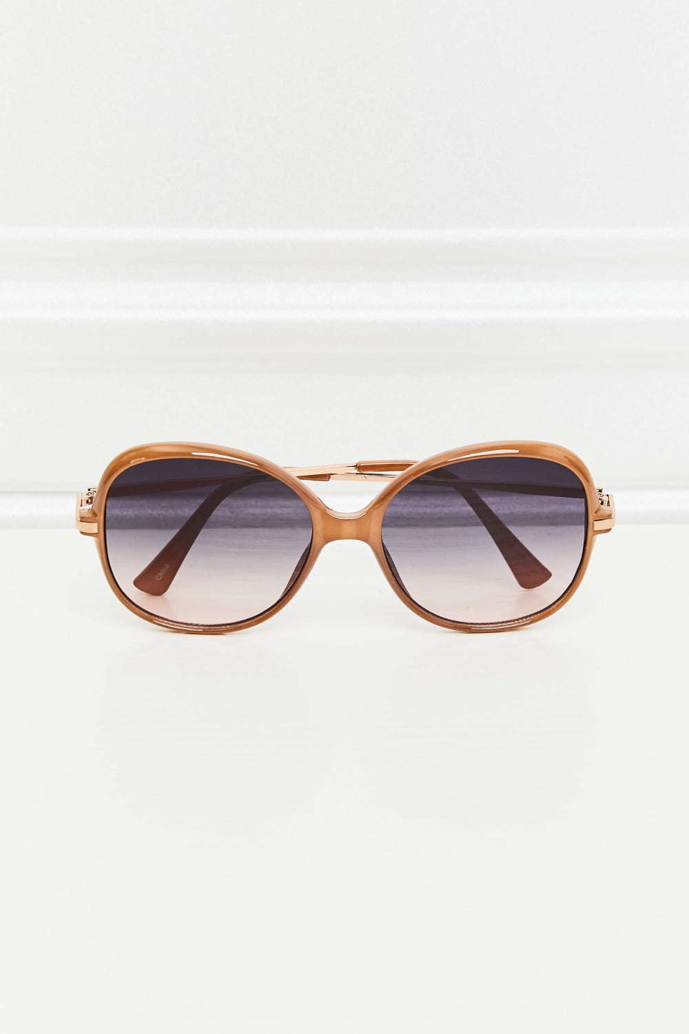 Metal-Plastic Hybrid Full Rim Sunglasses - nailedmoms