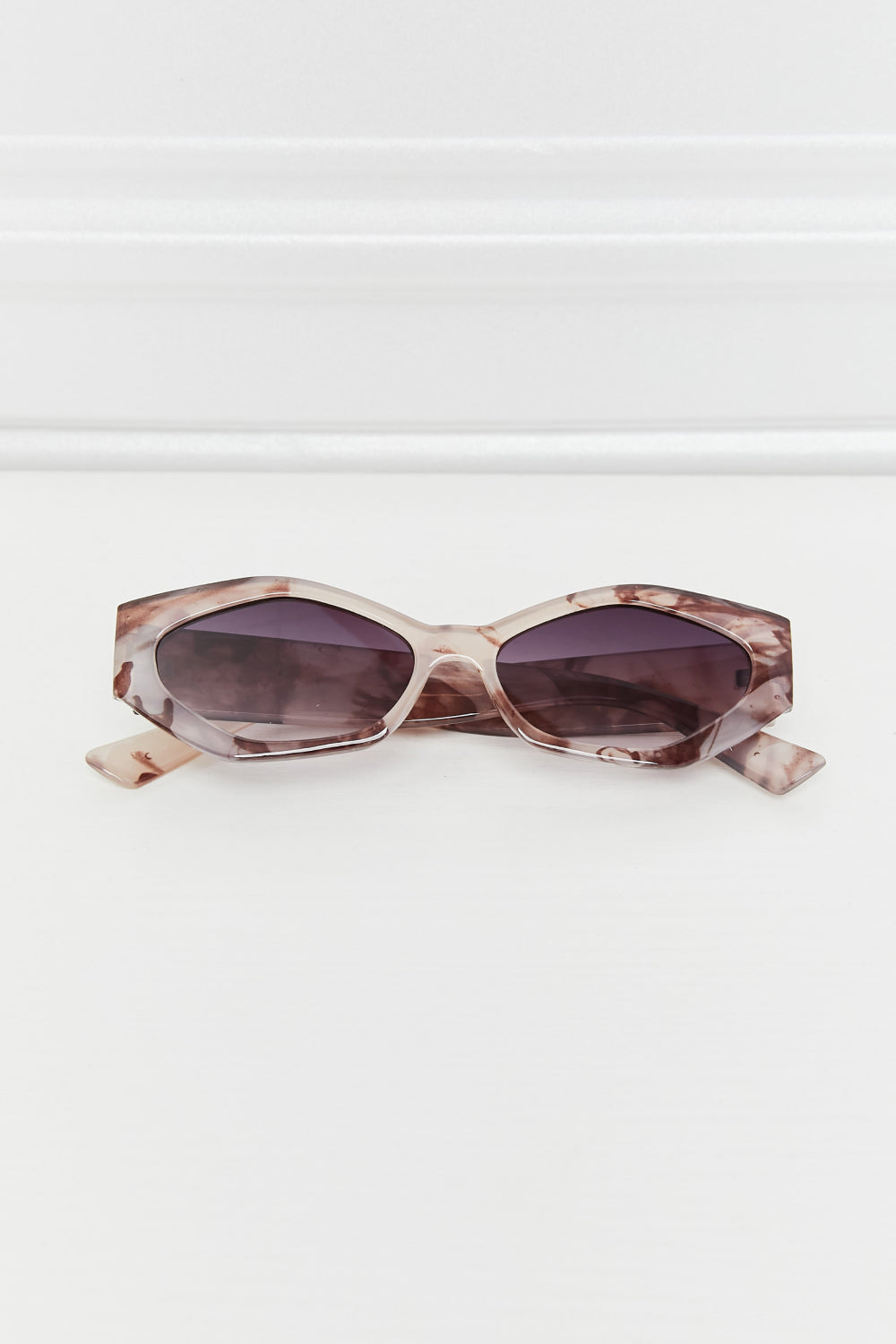 Wayfare Polycarbonate Frame Sunglasses - nailedmoms