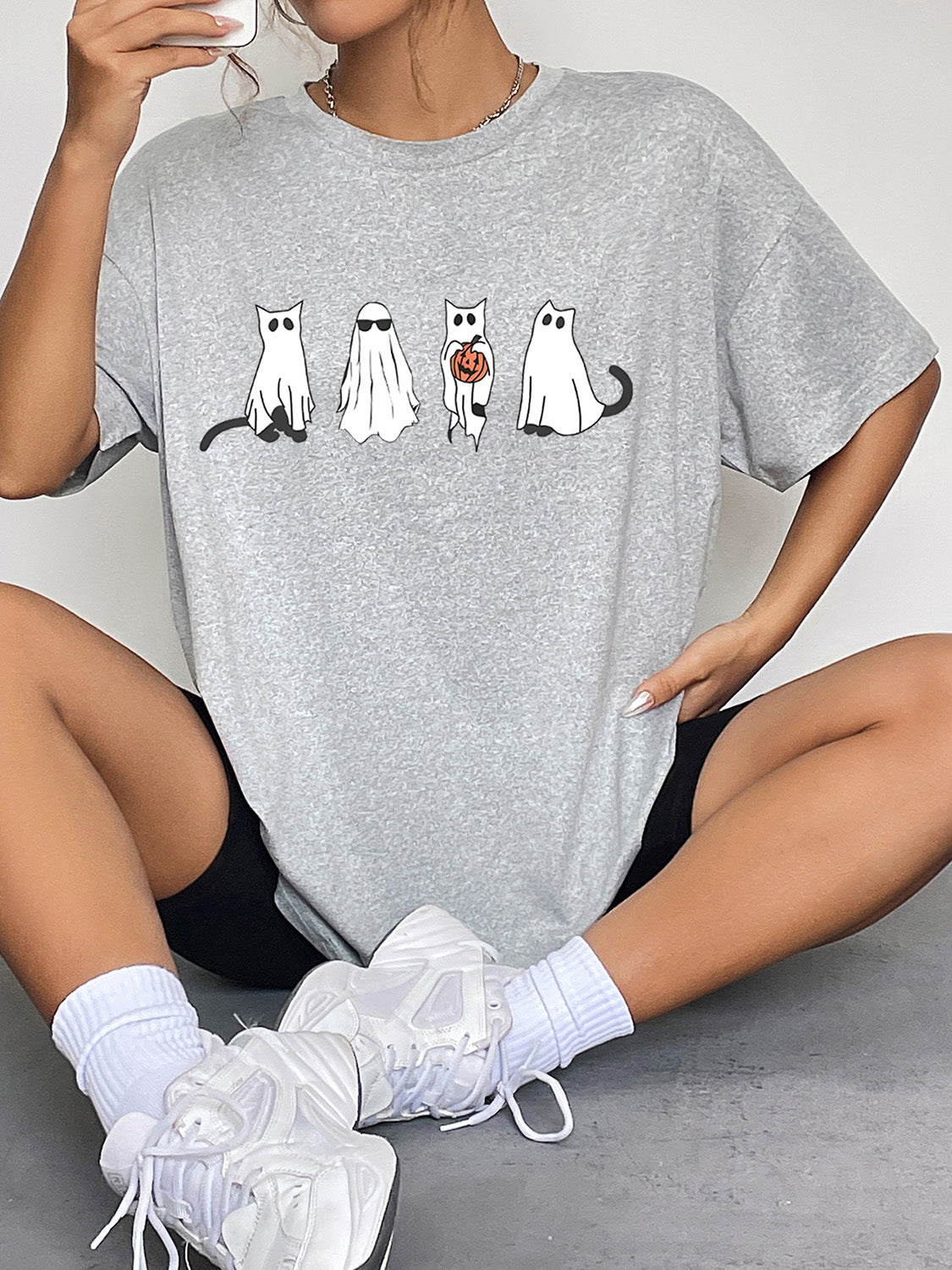 Round Neck Short Sleeve Ghost Graphic T-Shirt - nailedmoms