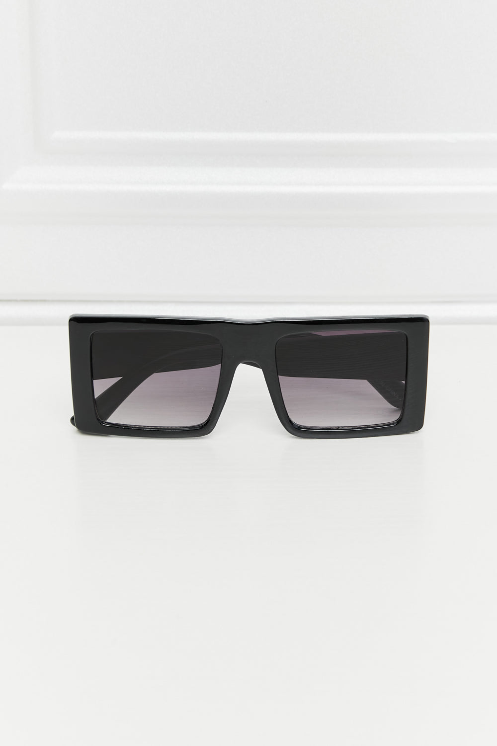 Square Polycarbonate Sunglasses - nailedmoms