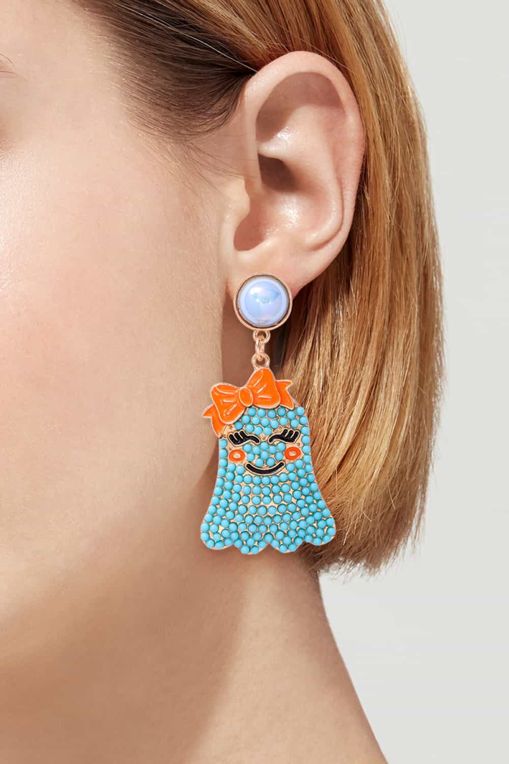 Smiling Ghost Shape Synthetic Pearl Earrings - nailedmoms