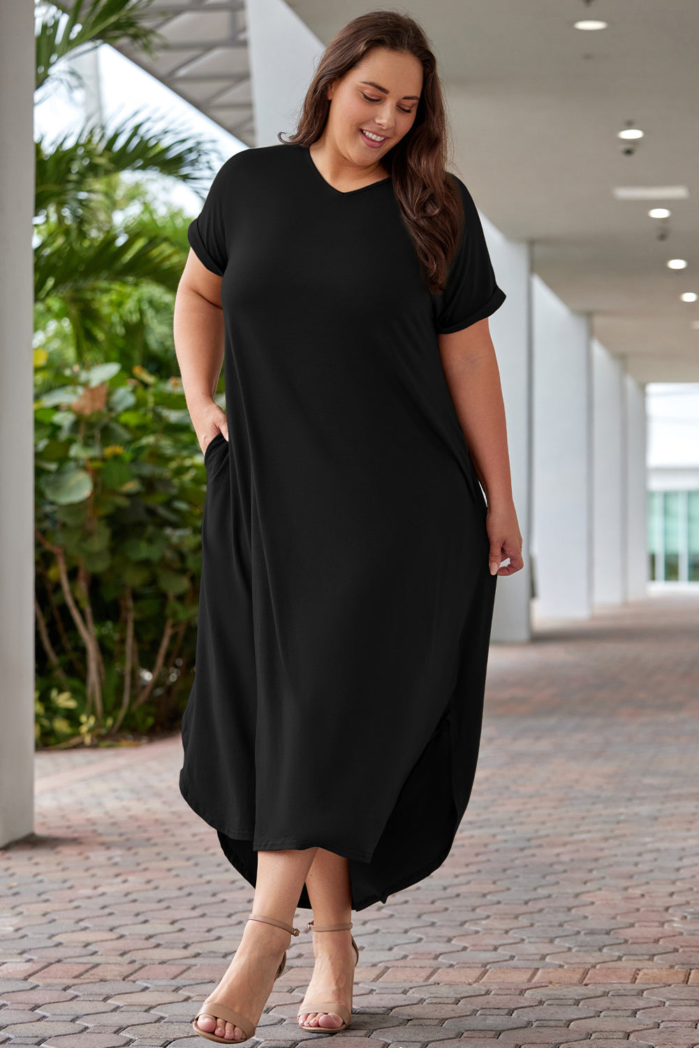 Plus Size V-Neck Short Sleeve Maxi Dress - nailedmoms
