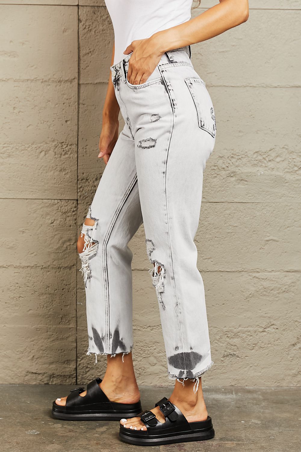 BAYEAS Acid Wash Accent Cropped Mom Jeans - nailedmoms