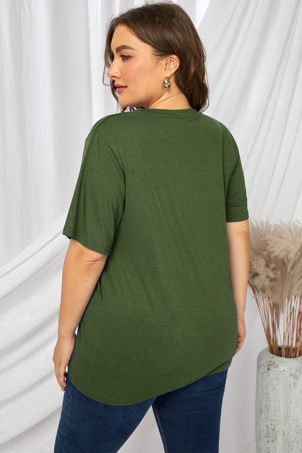 Plus Size Lip Graphic Tee Shirt - nailedmoms