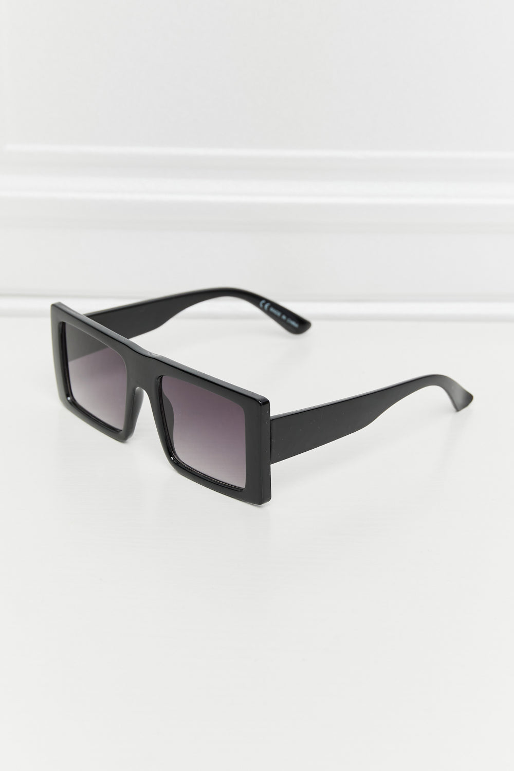 Square Polycarbonate Sunglasses - nailedmoms