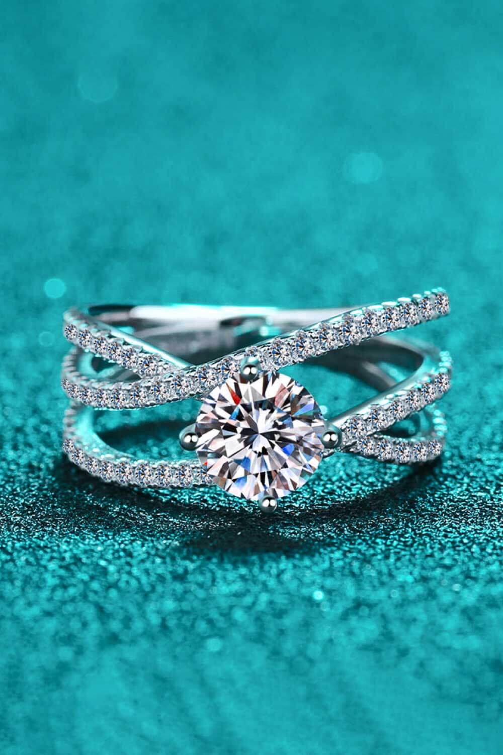 1 Carat Moissanite Crisscross Ring - nailedmoms