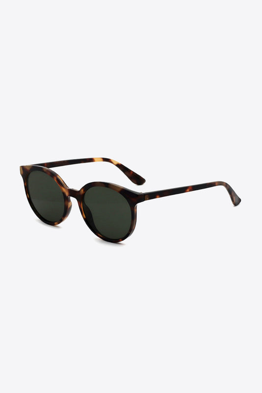 Tortoiseshell Round Polycarbonate Sunglasses - nailedmoms
