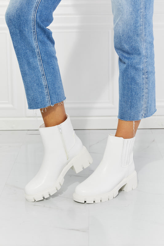 MMShoes What It Takes Lug Sole Chelsea Boots in White - nailedmoms
