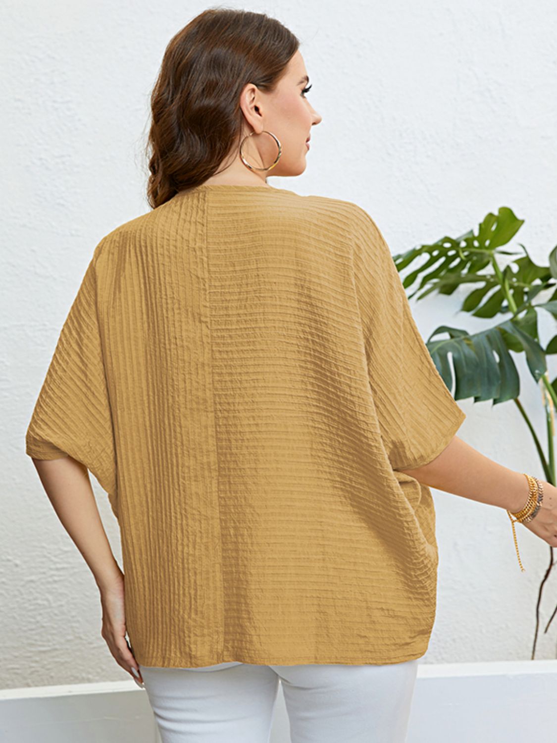 Plus Size Seam Detail Half Sleeve Top - nailedmoms