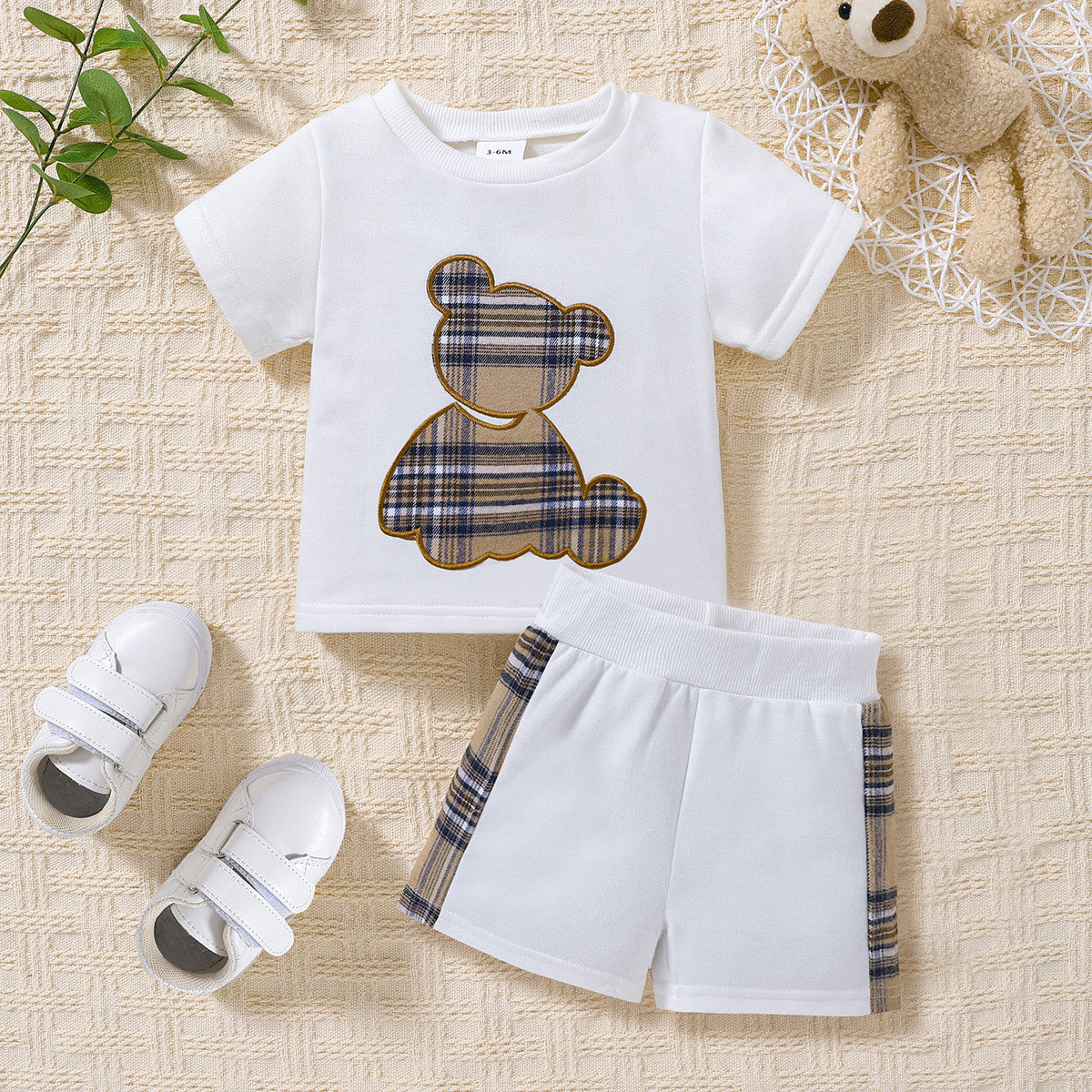 Baby Bear Graphic Round Neck Tee and Short Set - nailedmoms