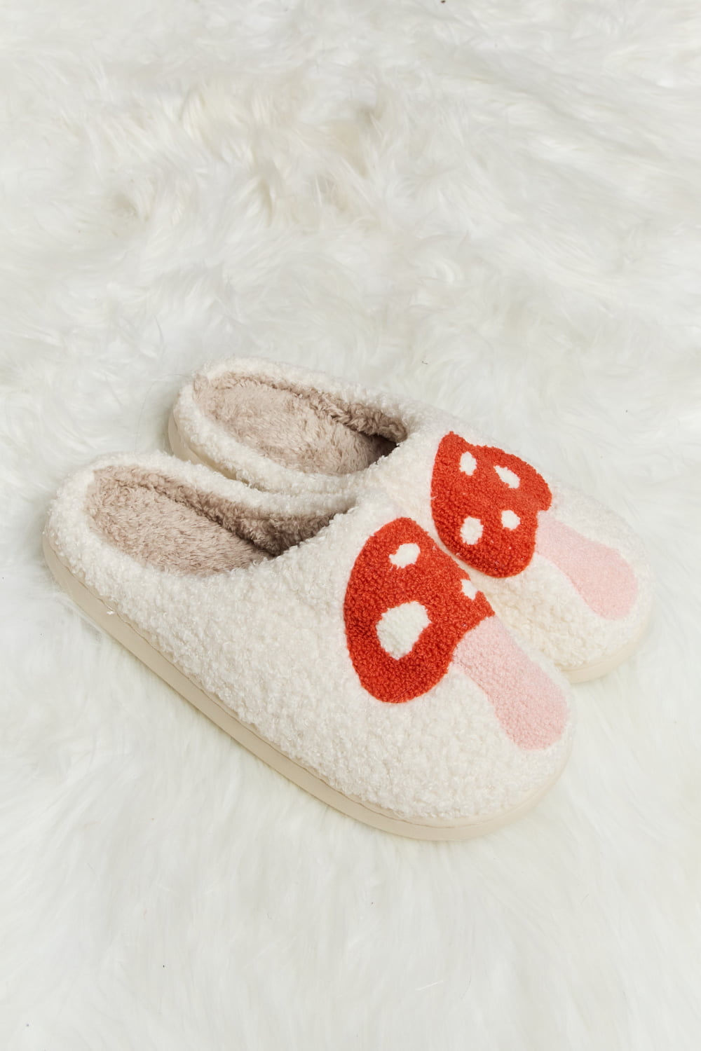 Melody Mushroom Print Plush Slide Slippers - nailedmoms