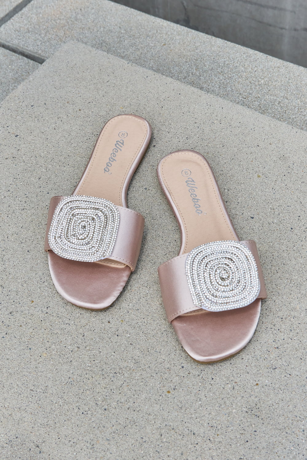 Weeboo New Day Slide Sandal - nailedmoms