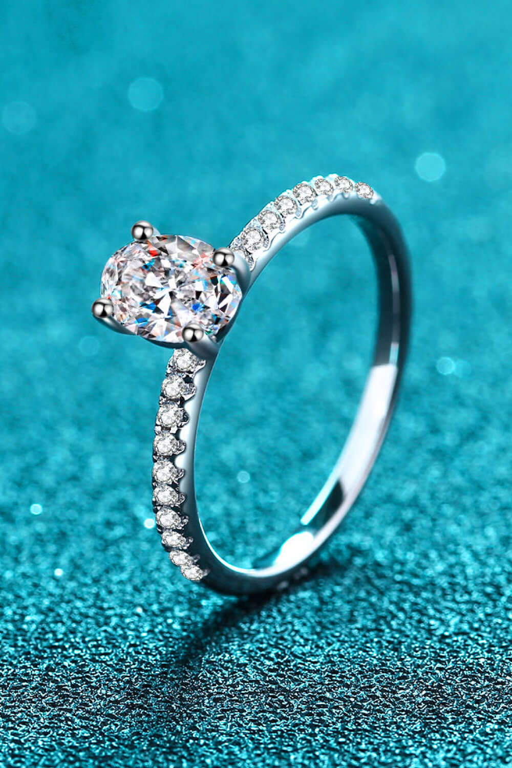 925 Sterling Silver Inlaid 1 Carat Moissanite Ring - nailedmoms