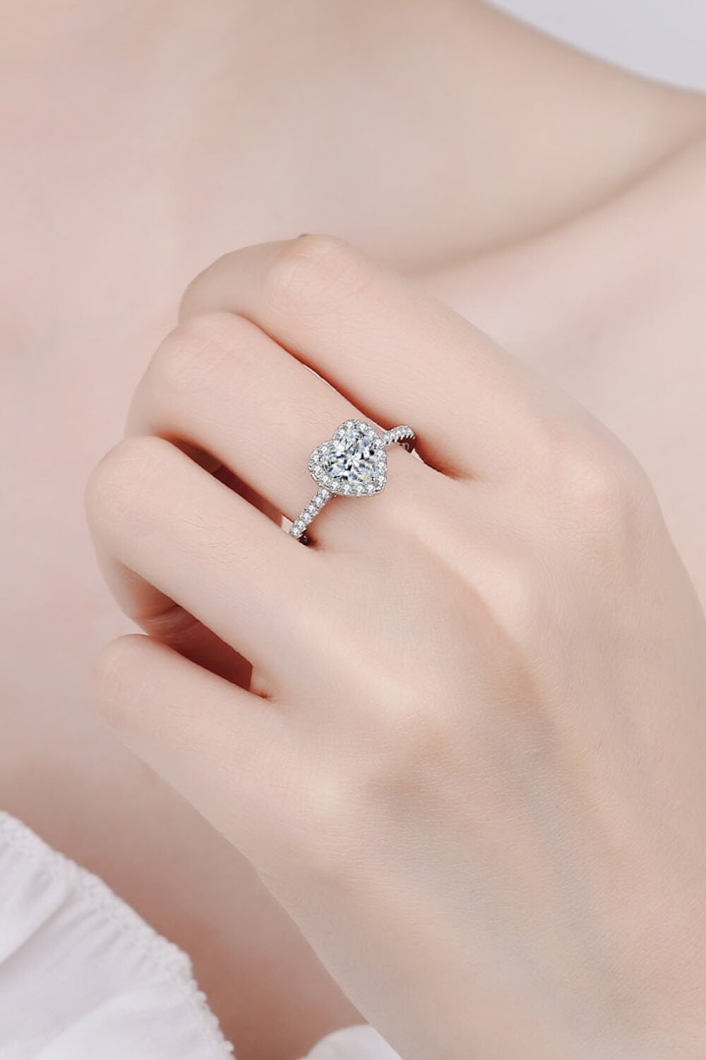1 Carat Moissanite Heart-Shaped Ring - nailedmoms